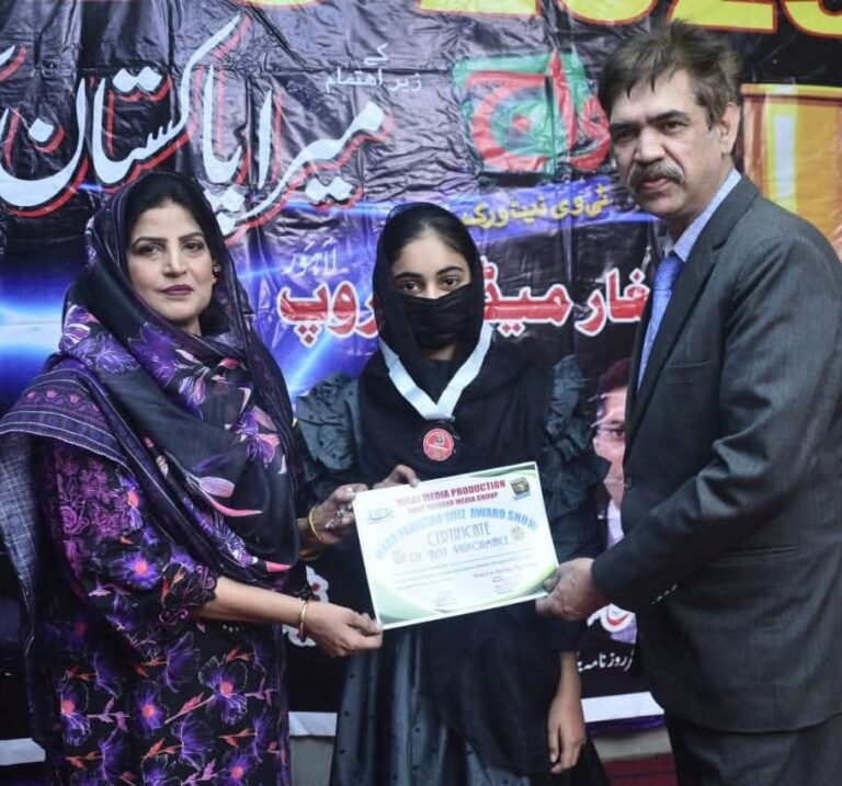 گوجرانوالہ .  : روزنامہ یلغار کے زیر اہتمام میرا پاکستان کوئز شو