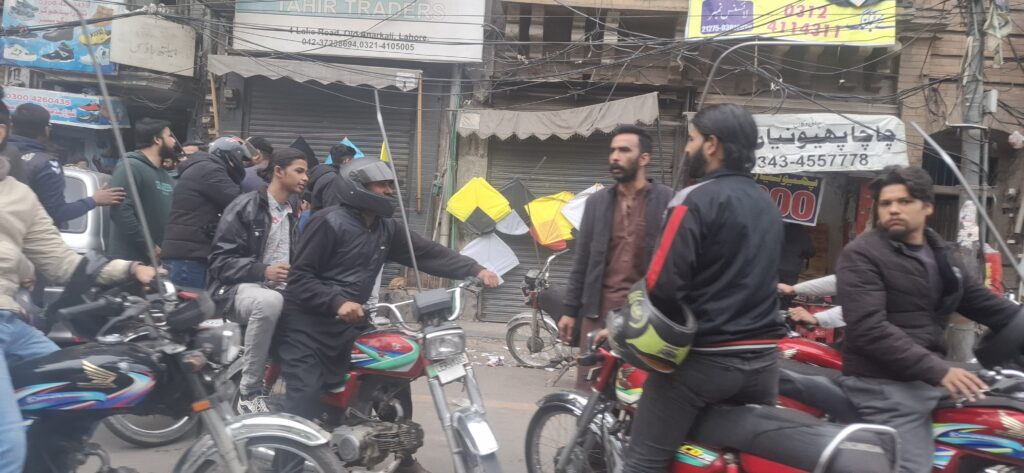 شہر لاہور پتنگوں کی فروخت دکانداروں کی چاندی